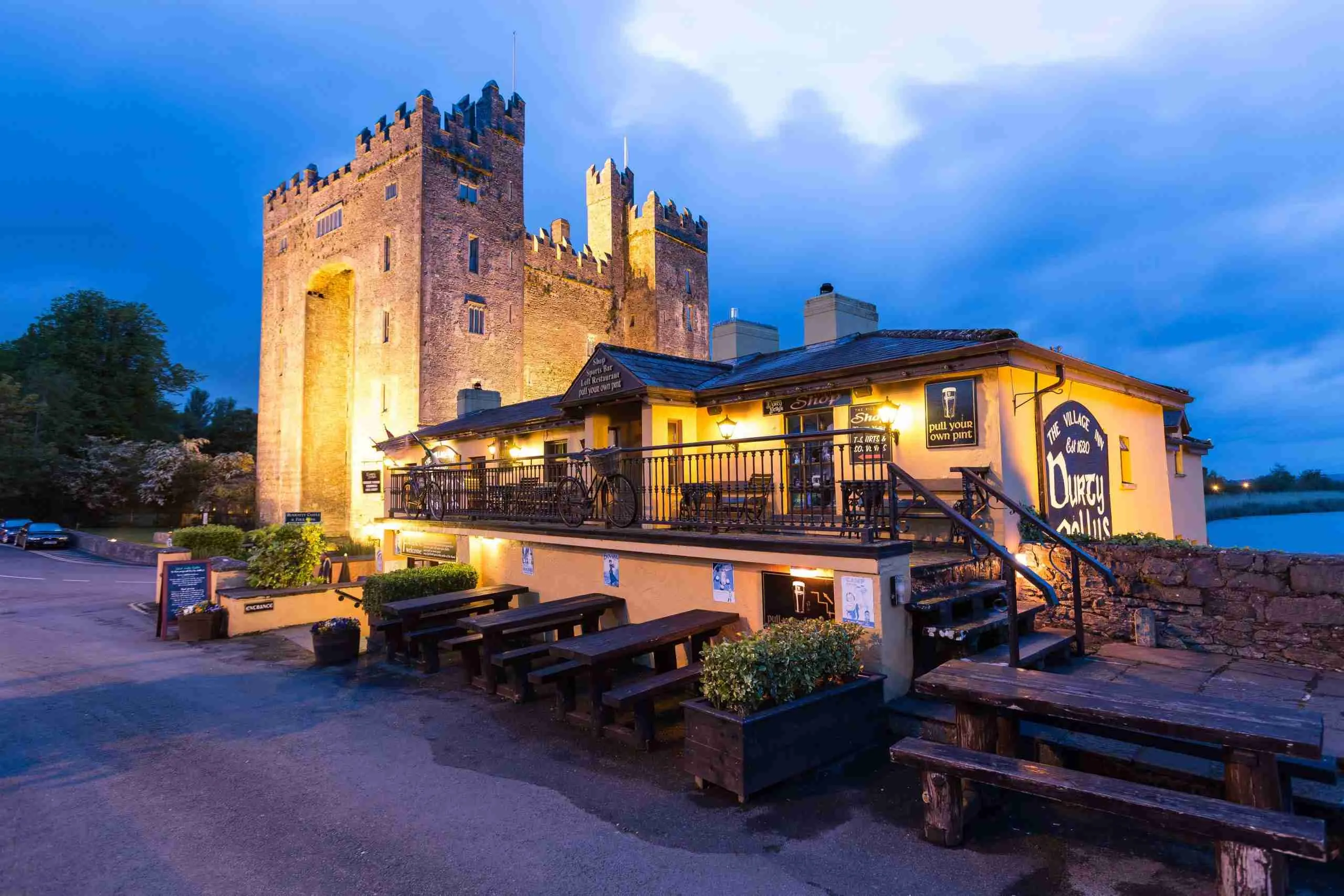 Durty Nellys, Bunratty, Co Clare